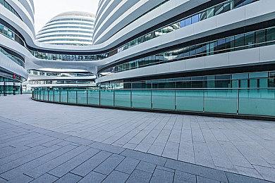 《死亡搁浅2》新预告将来 将重点展示搬运工